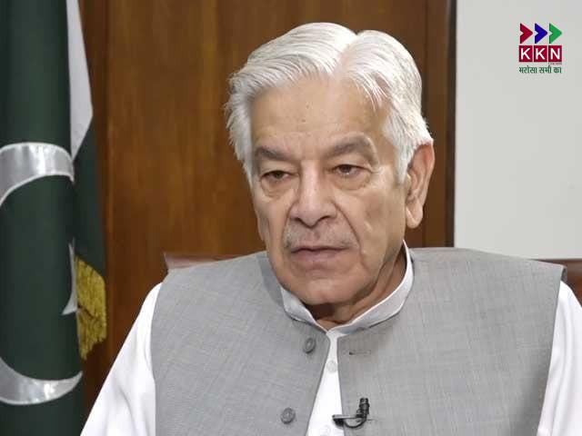 Pakistan’s Defense Minister Warns of Increased Military Readiness