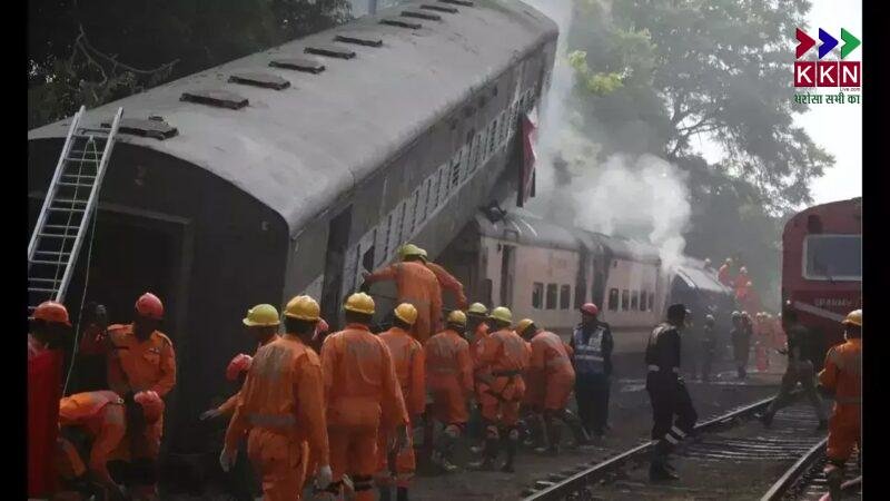 Deadly Train Accident in Jharkhand: Three Dead, Several Injured in Collision Between Two Freight Trains