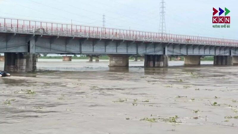 Ganga River Water Level Rises Sharply in Hapur