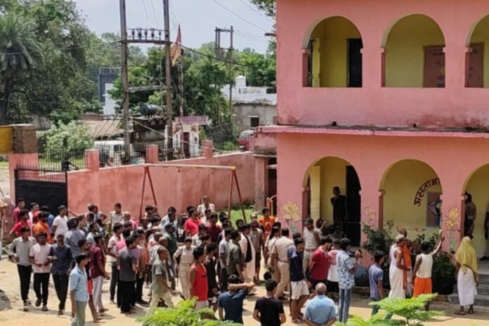 Tragic Discovery at Shashikala Middle School in Chainpur: 12-Year-Old Found Dead