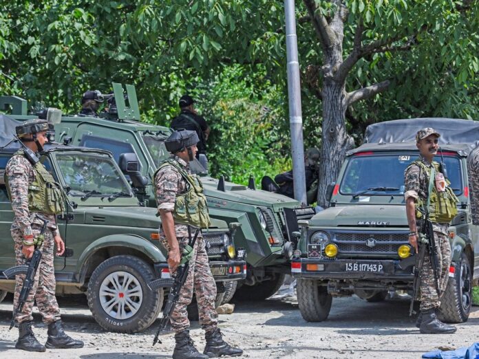 Pakistani Infiltration Attempt Foiled in Uri Sector, One Indian Soldier Martyred