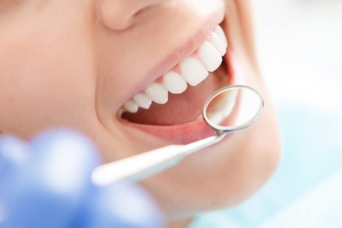Dental Care Tips : How to Maintain Oral Health and Prevent Tooth Decay,
